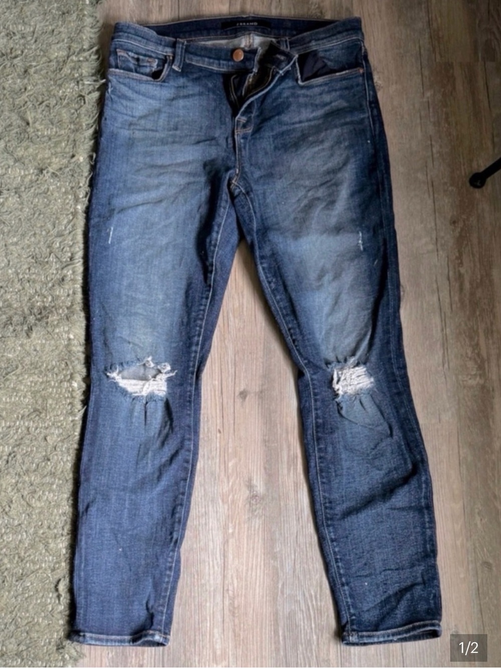 J Brand “Misfit Capri” Skinny Leg Cropped Jeans Size 29